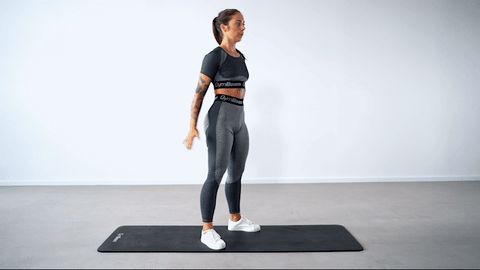 How to do the bodyweight squat correctly?