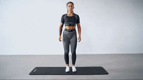 How to do the side lunges correctly?