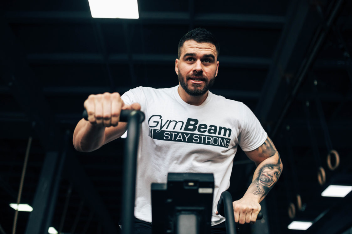 Hoe vet op de buik te verbranden?