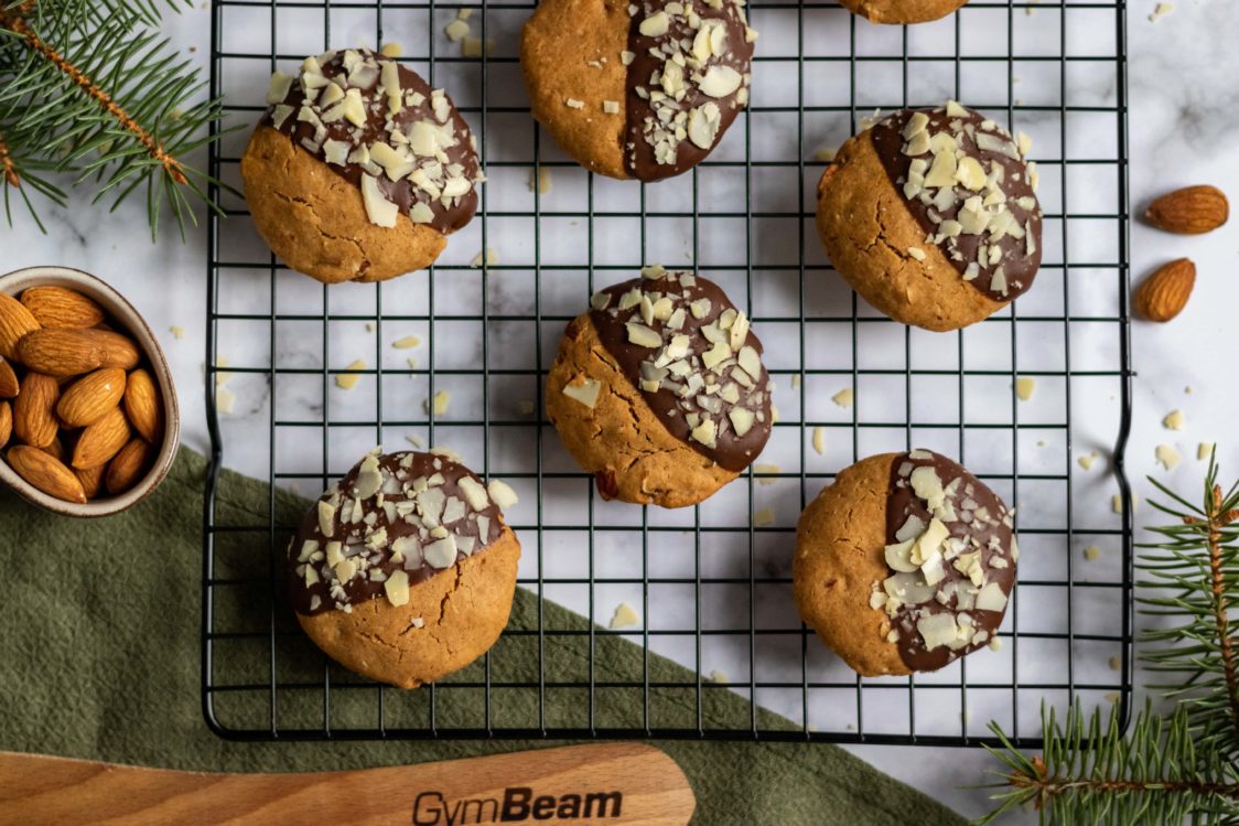 Fitness recept: Kerstkoekjes met amandelen en chocolade
