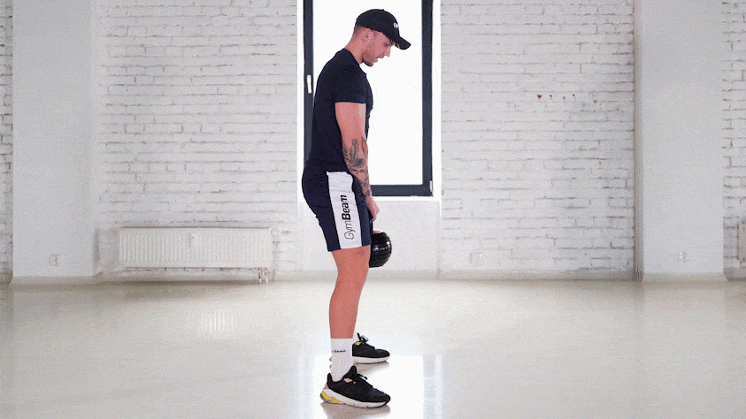 Come eseguire correttamente il kettlebell deadlift 