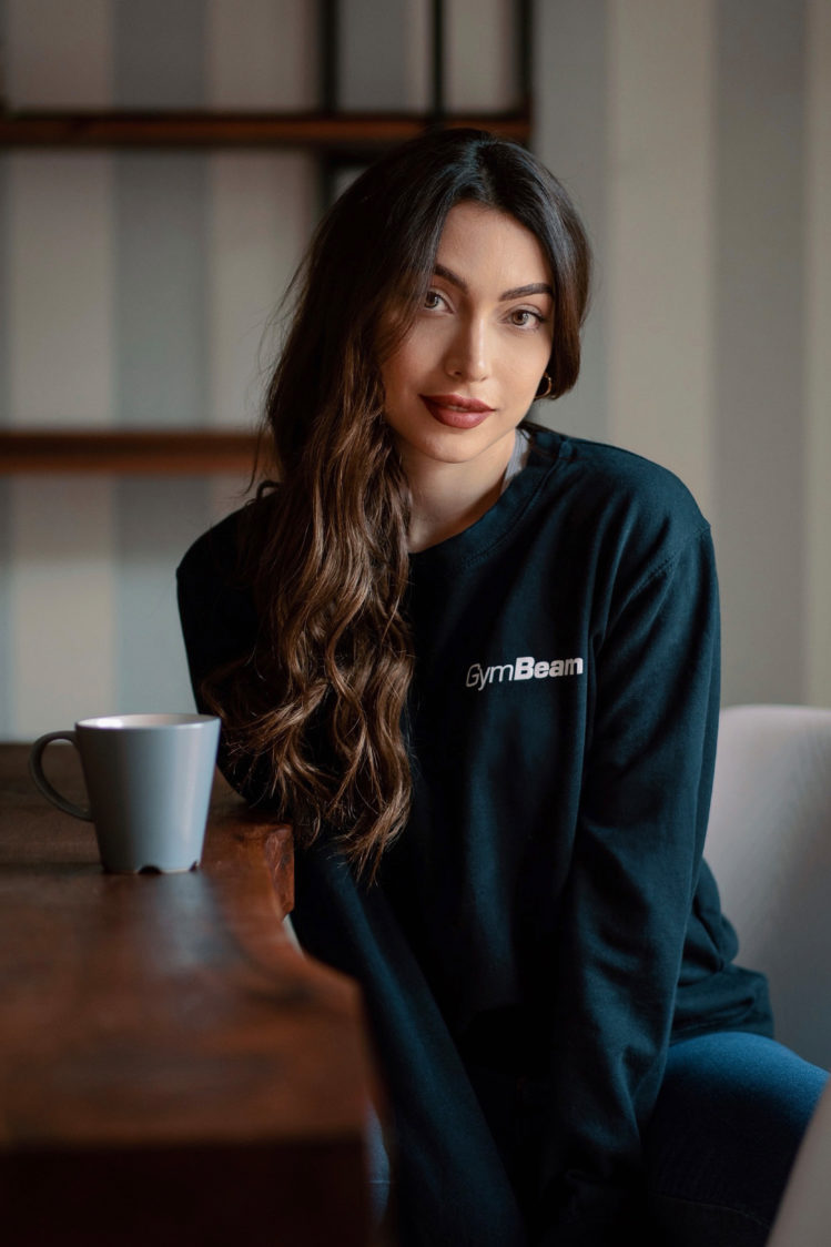 Wat is het effect van een lage voedinginname op de immuniteit?