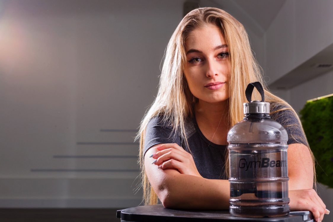 Koolzuurhoudende dranken veroorzaken een opgeblazen gevoel