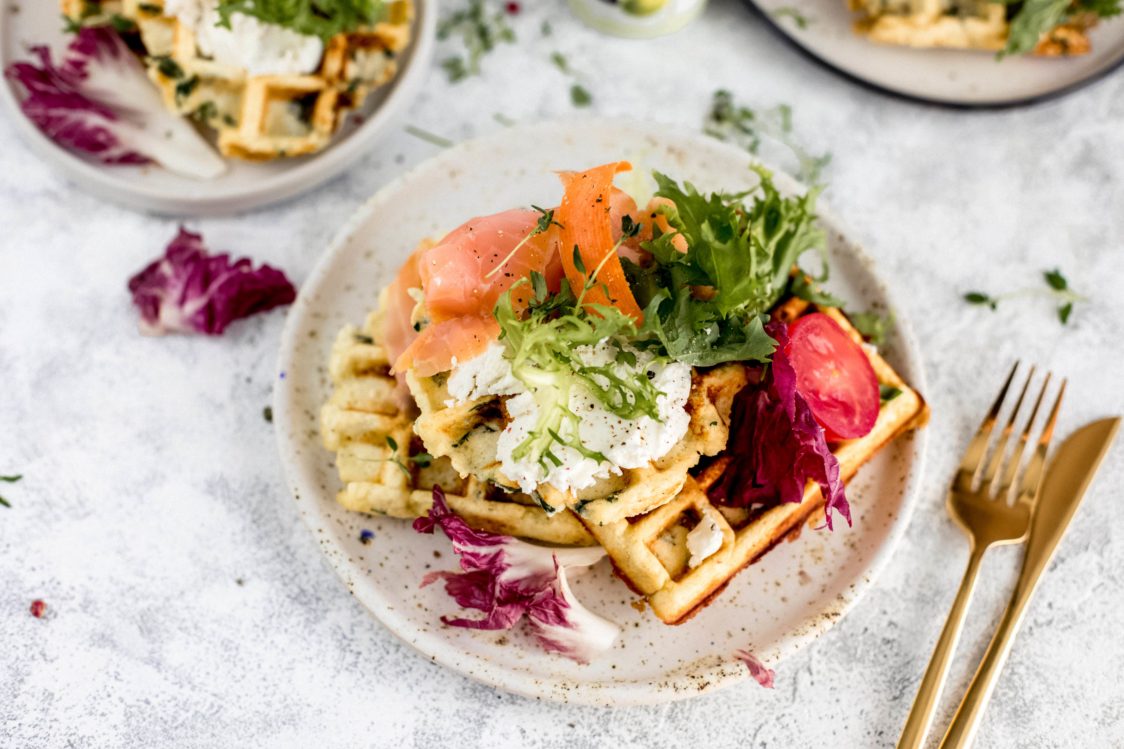 Fitness Recipe: Savoury Waffles with Spinach & Smoked Salmon 