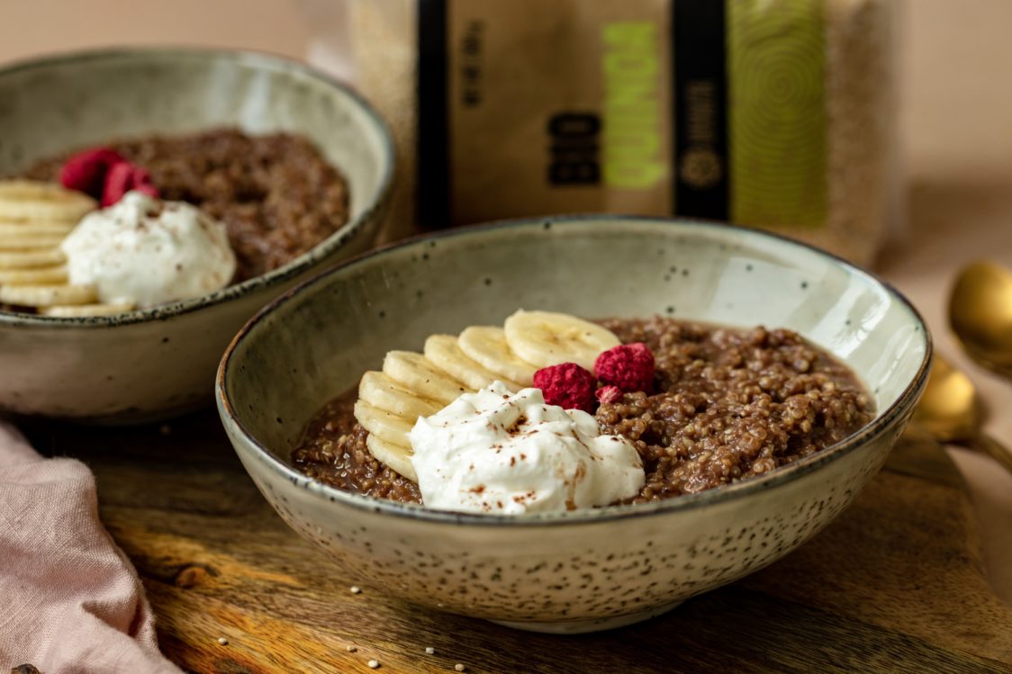 Fitness recept: Proteïne quinoa met een rijke smaak van chocolade & banaan