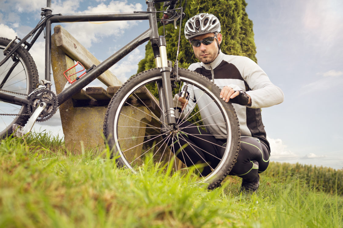 Hoe kun je de binnenband van een platte band vervangen?