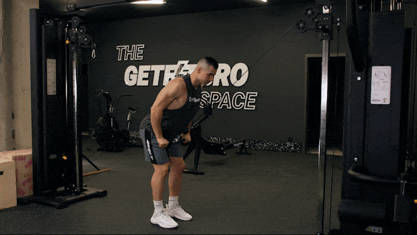 Kako pravilno izvesti stojeći pullover na sajli?