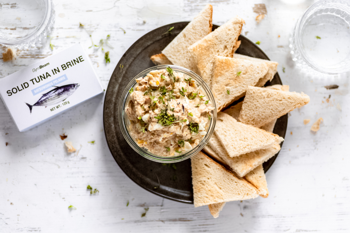 Tuna spread with eggs