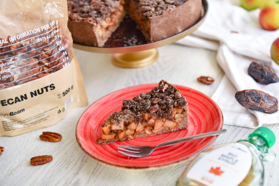 Autumn apple pie with pecan crumble