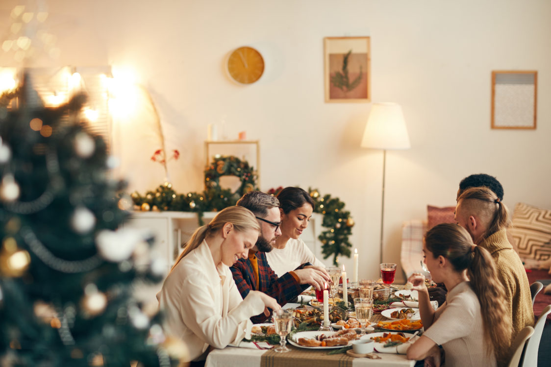 Hoe voorkom je dat je tijdens de kerstvakantie aankomt?