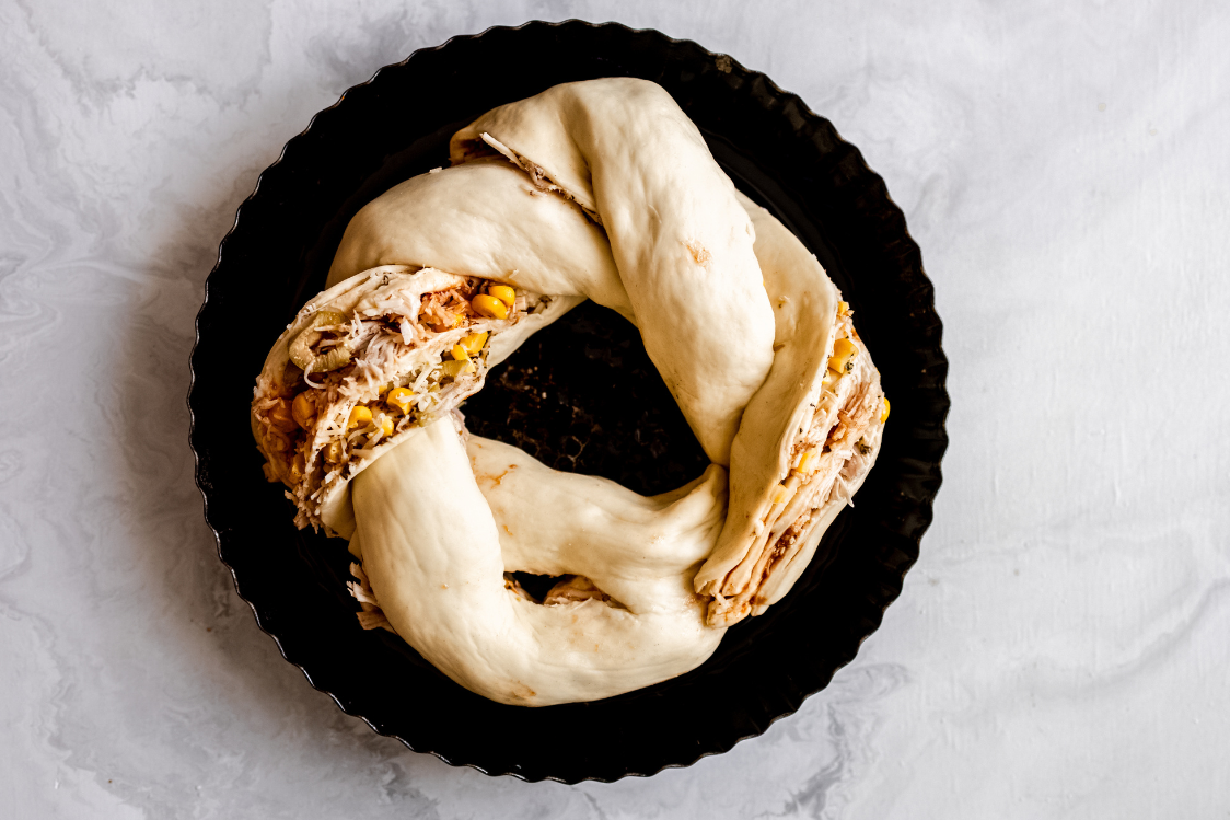 Pizza-Kranz - vor dem Backen