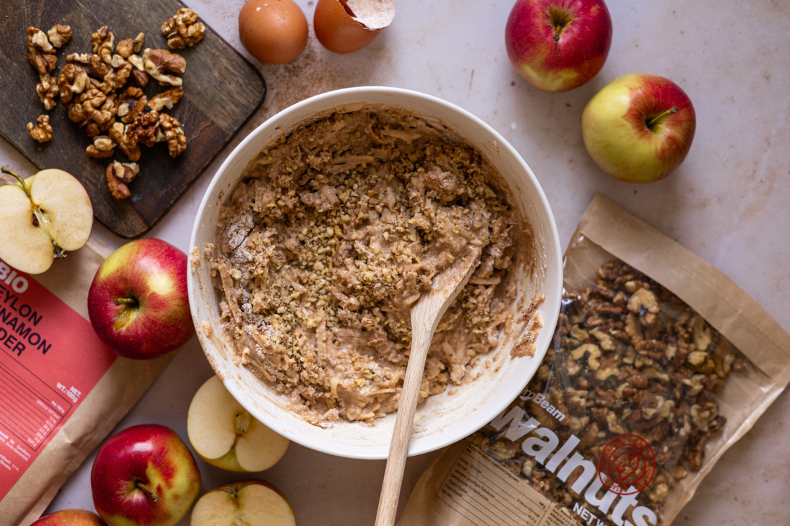 Ябълков протеинов хляб - приготвяне на тестото