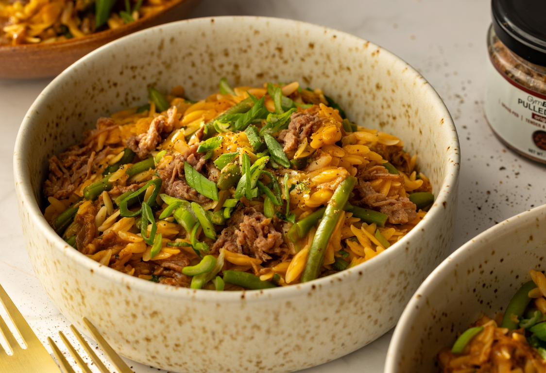 Orzo cu Carne de Vită Fiartă într-o Singură Tigaie Orzo cu Carne de Vită Fiartă într-o Singură Tigaie