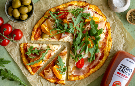 Fitness Recipe: Cauliflower Pizza with Prosciutto and Mozzarella