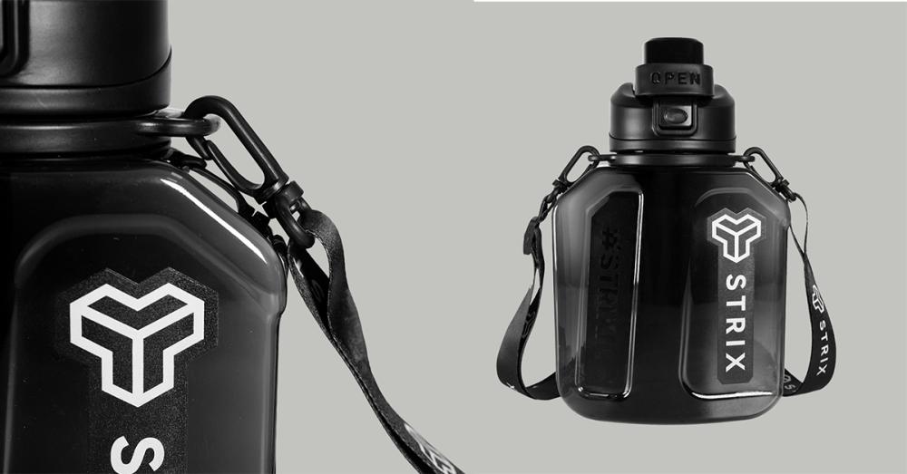 Lunar Hydrator 1500 ml Black - STRIX