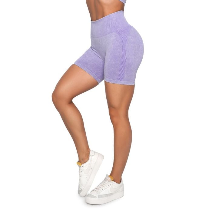 Women‘s Lift Seamless Shorts Violet - GymBeam L