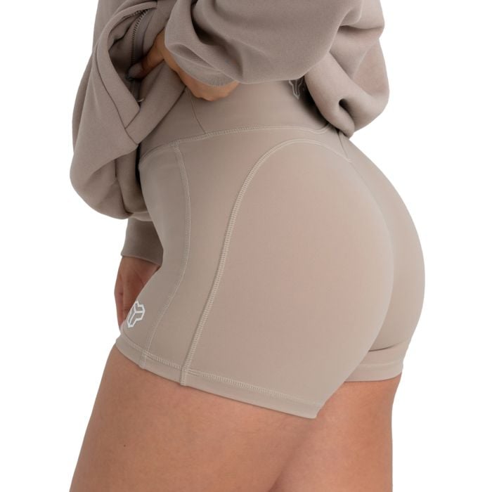 Women‘s Shorts Taupe - STRIX XL