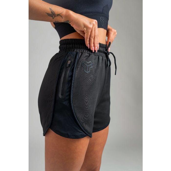 Women‘s Essential Shorts Black - STRIX L