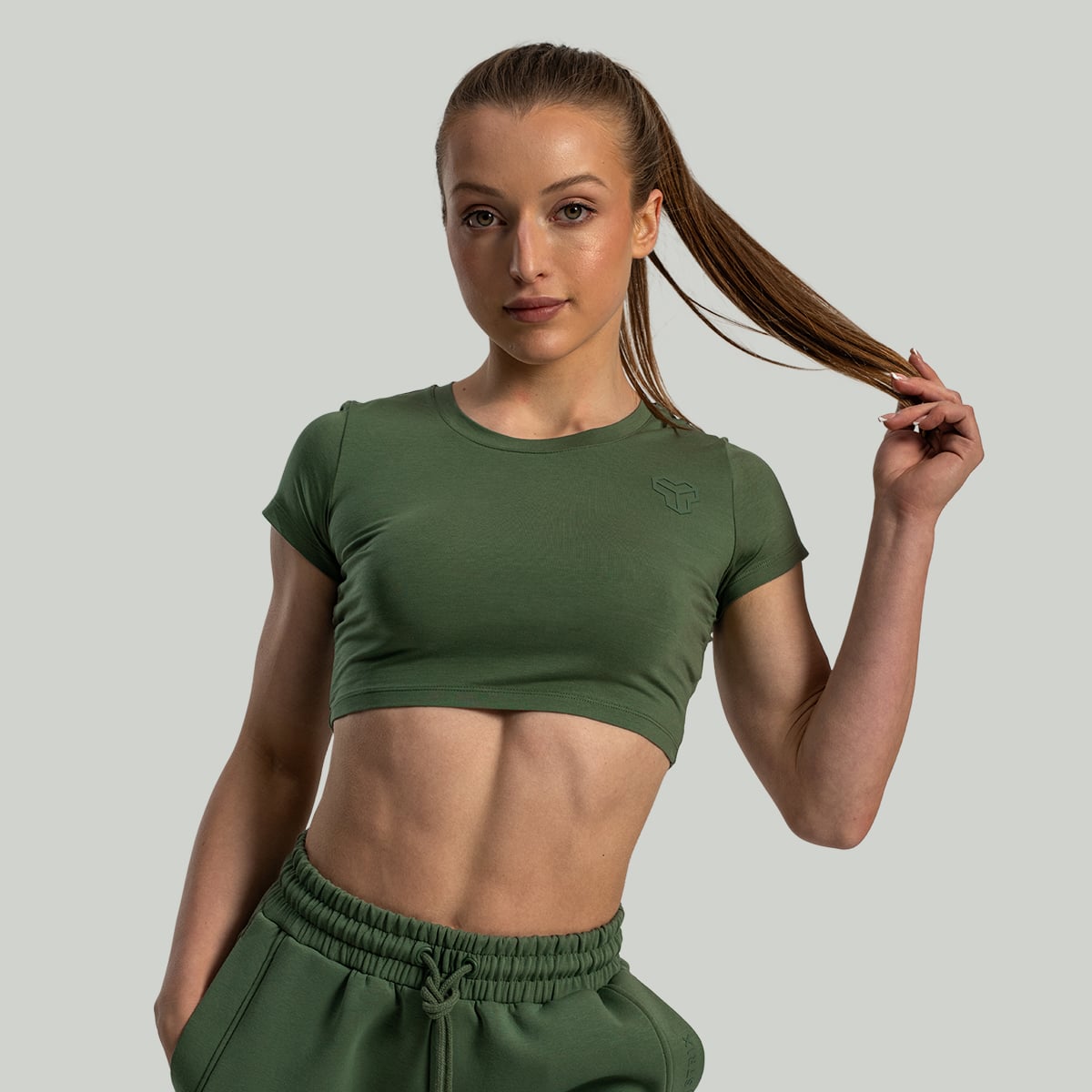 Women‘s Essential Crop Top Cedar Green - STRIX