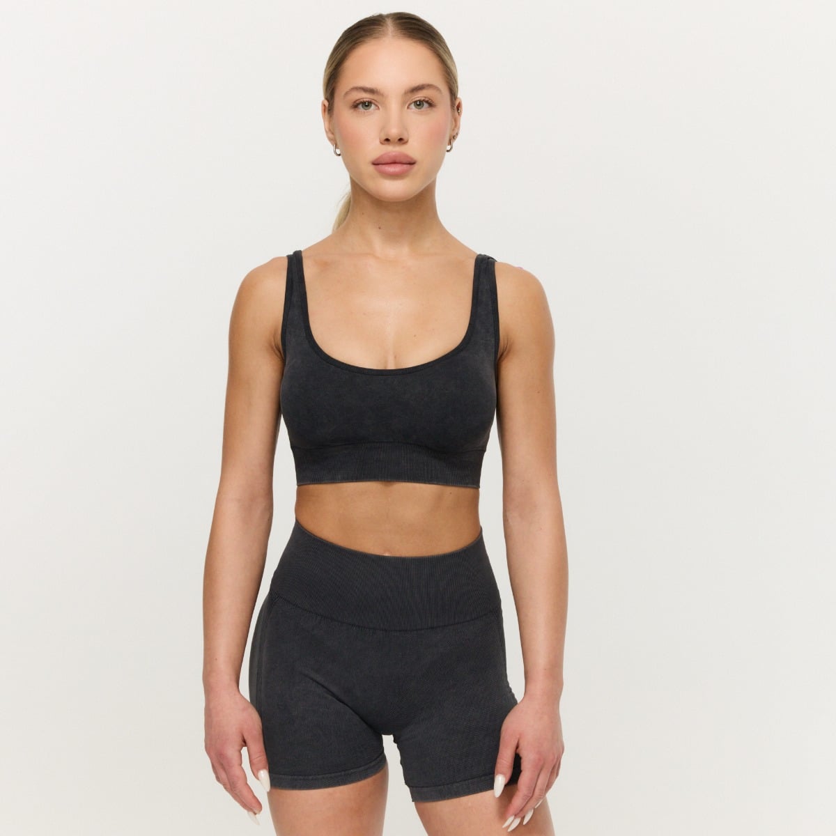 Lift Seamless Sports Bra Coal - GymBeam
