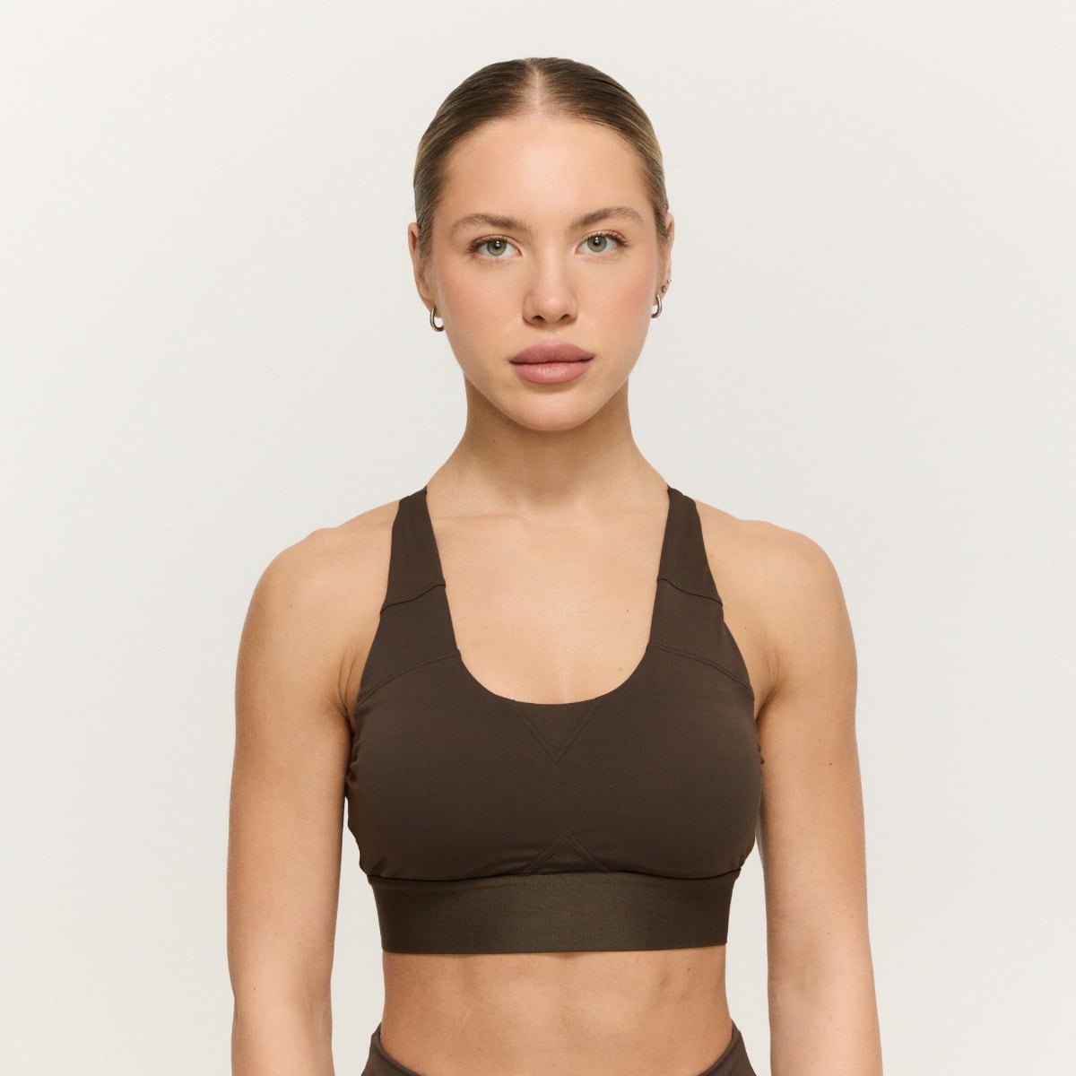 Limitless Sports Bra Espresso - GymBeam