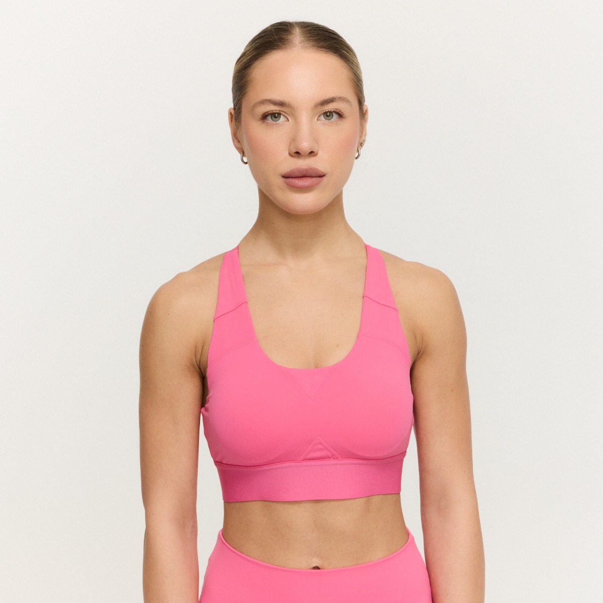 Limitless Sports Bra Dragonfruit - GymBeam