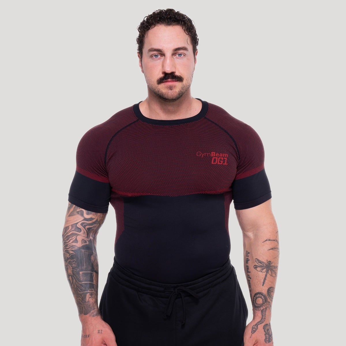 OG1 Seamless T-shirt Black/Red - GymBeam