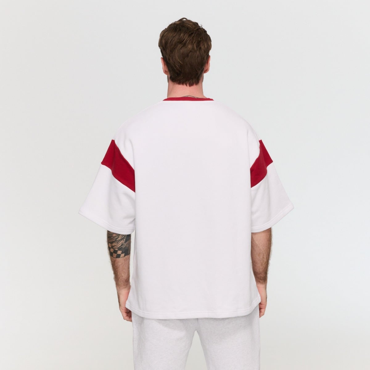 Premium Heavyweight Varsity T-Shirt White  - GymBeam
