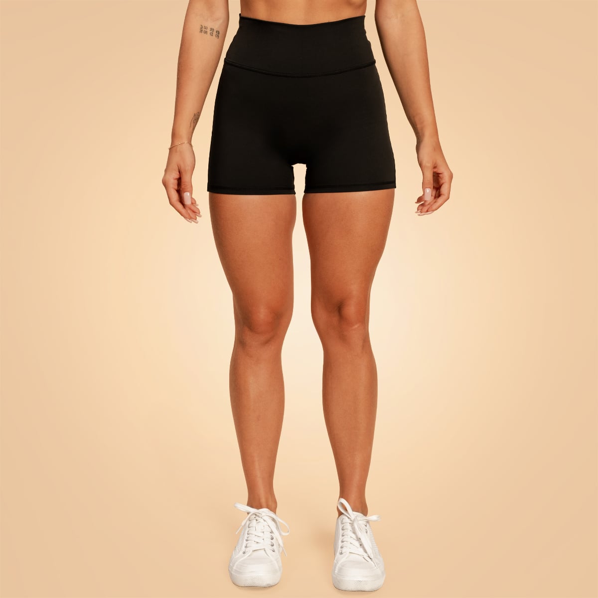 Women‘s Sense Shorts Black - BeastPink
