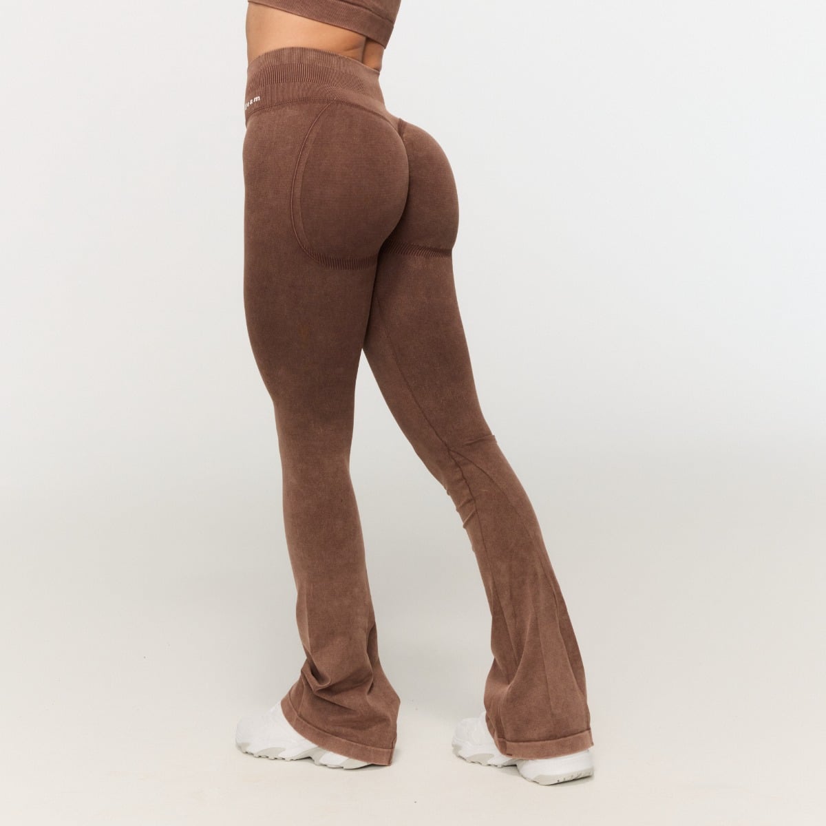 Women‘s Fierce Seamless Pants Brown - GymBeam