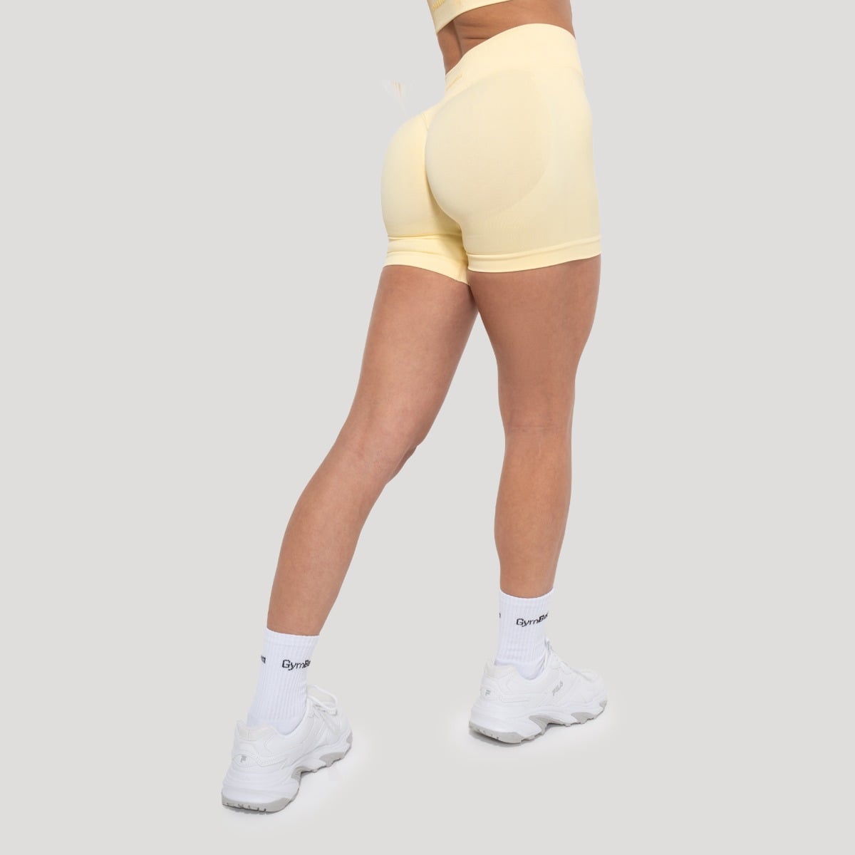 Women‘s Luma Shorts Butter Yellow - GymBeam