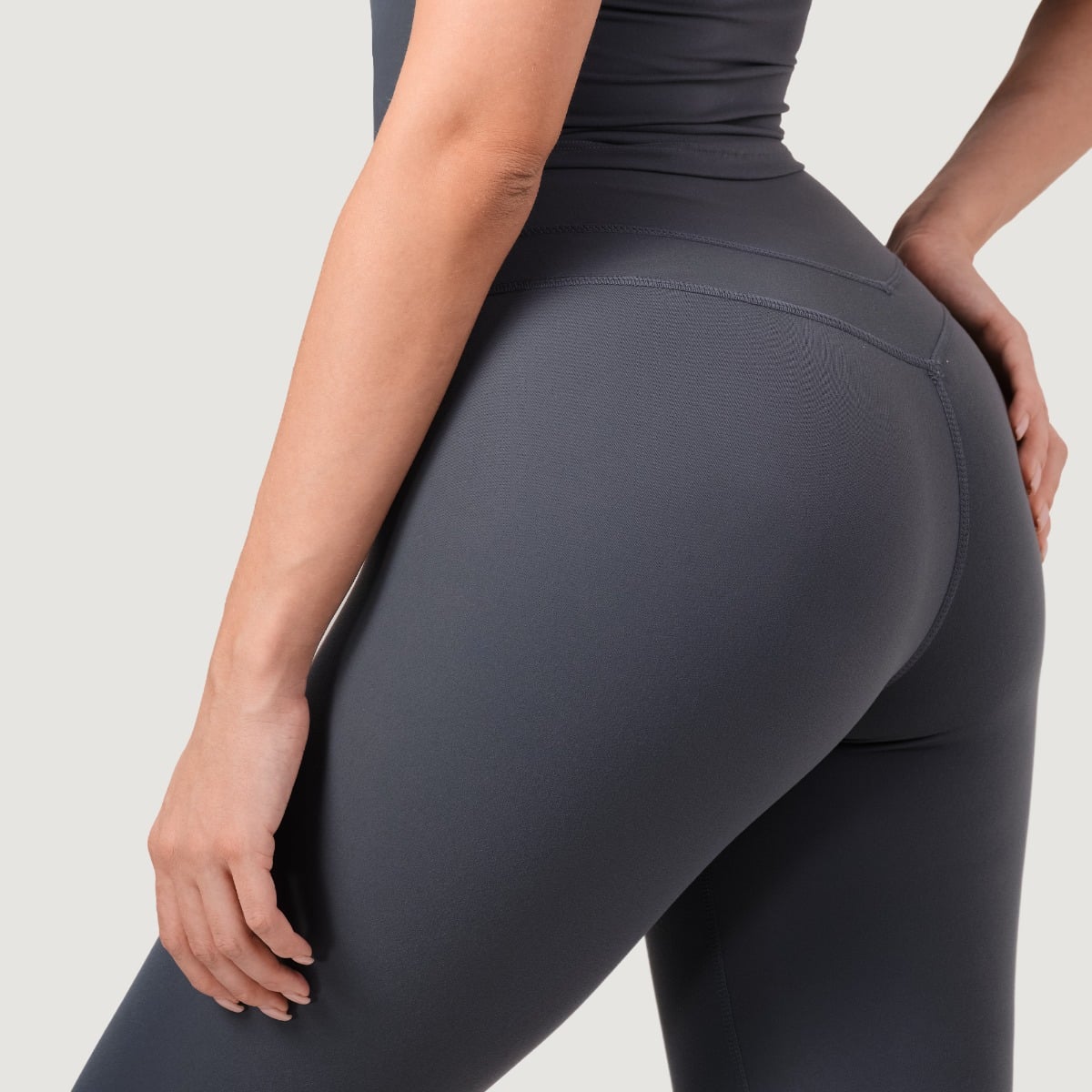 Women‘s NEO Leggings Iron - GymBeam