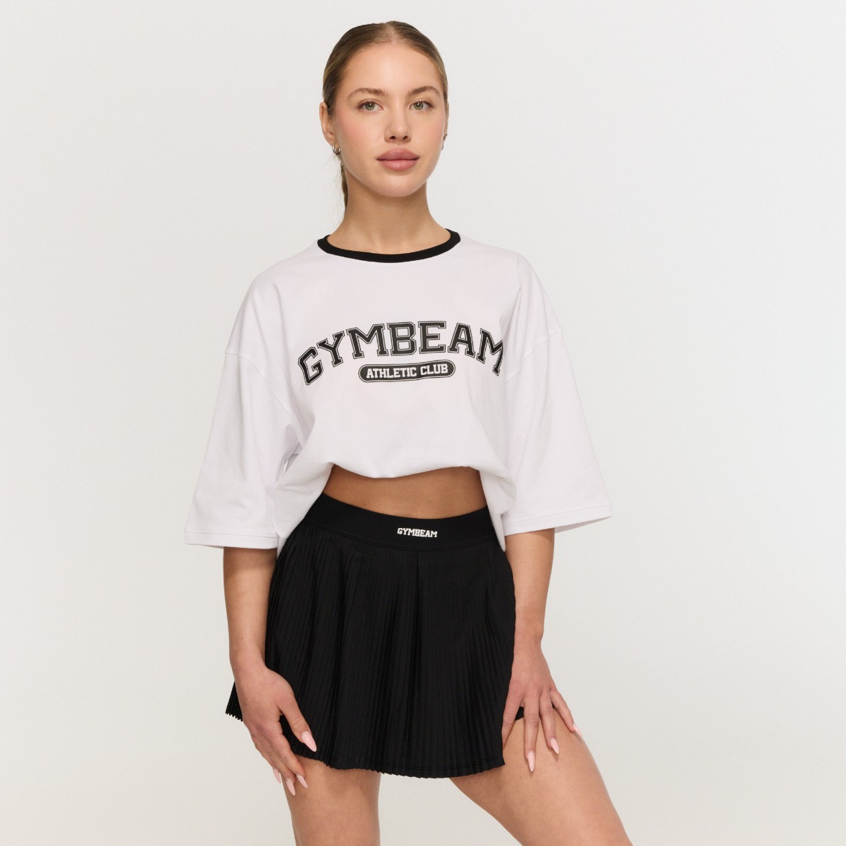 Women‘s Varsity Oversized T-Shirt White - GymBeam