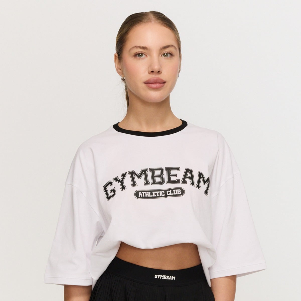 Women‘s Varsity Oversized T-Shirt White - GymBeam