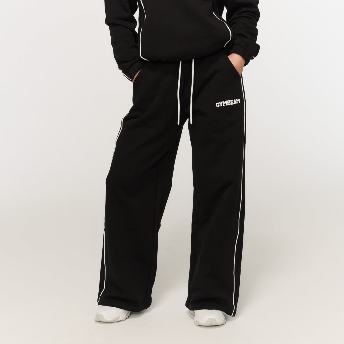 Women‘s Varsity Sweatpants Black - GymBeam