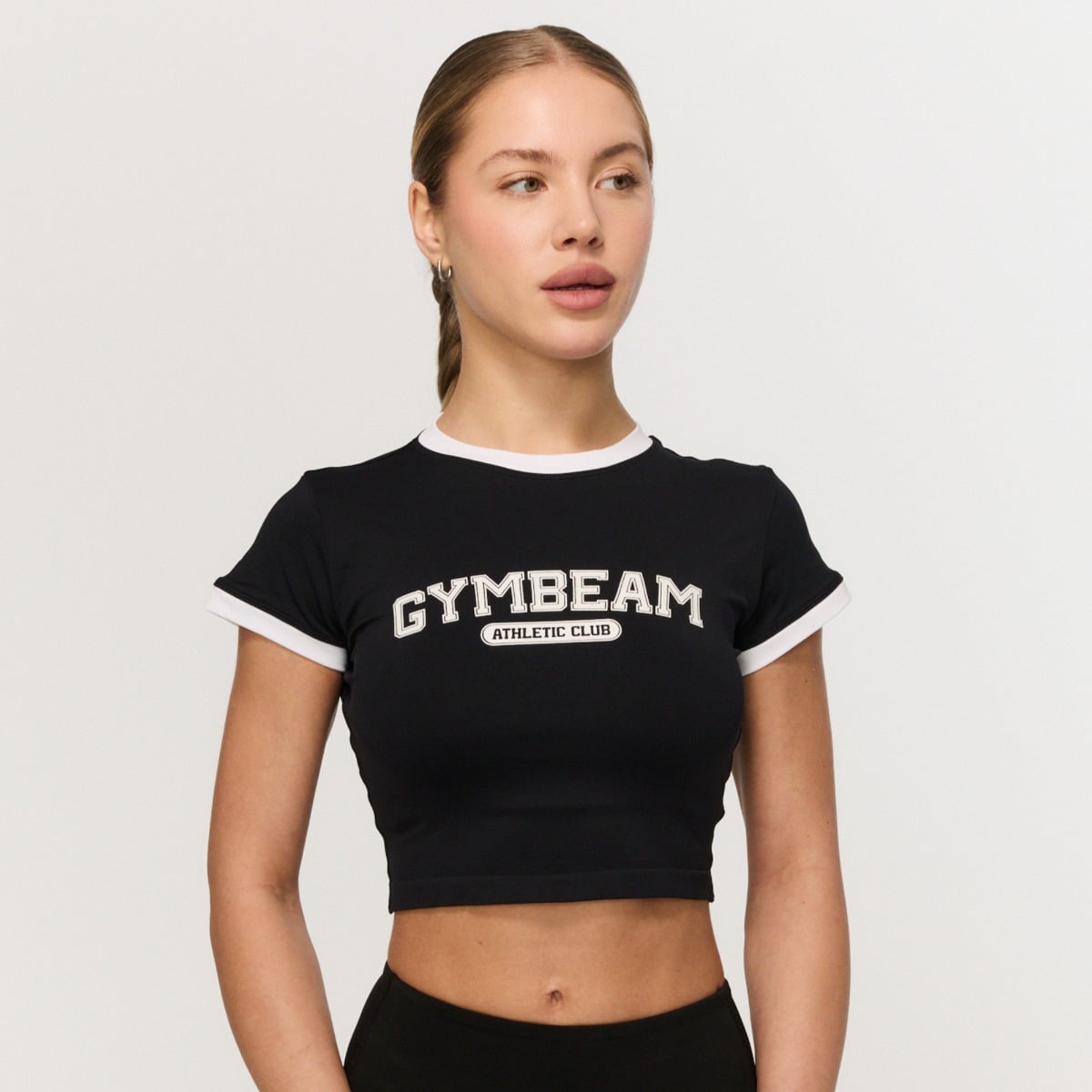 Women‘s Varsity T-Shirt Black - GymBeam
