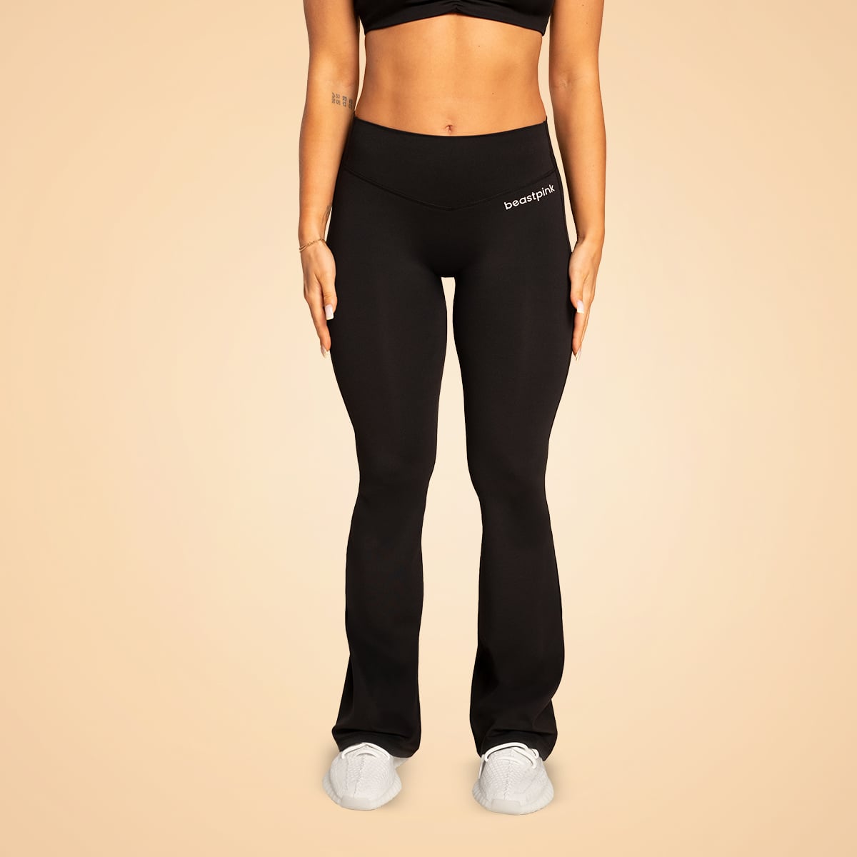 Women‘s Grace Pants Black - BeastPink
