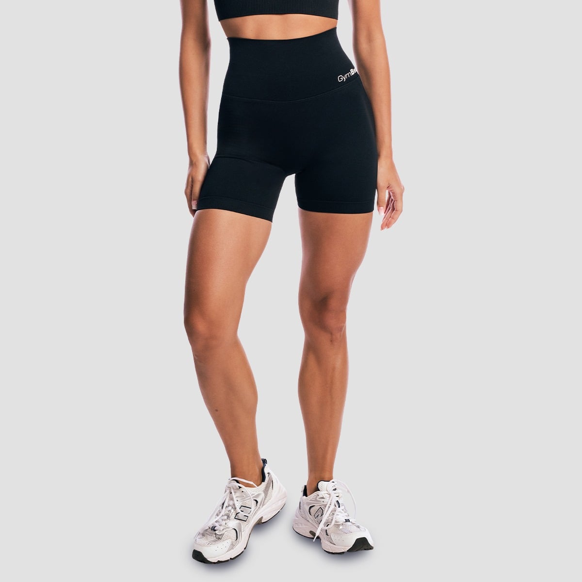 Women‘s GymBabe Shorts Black - GymBeam