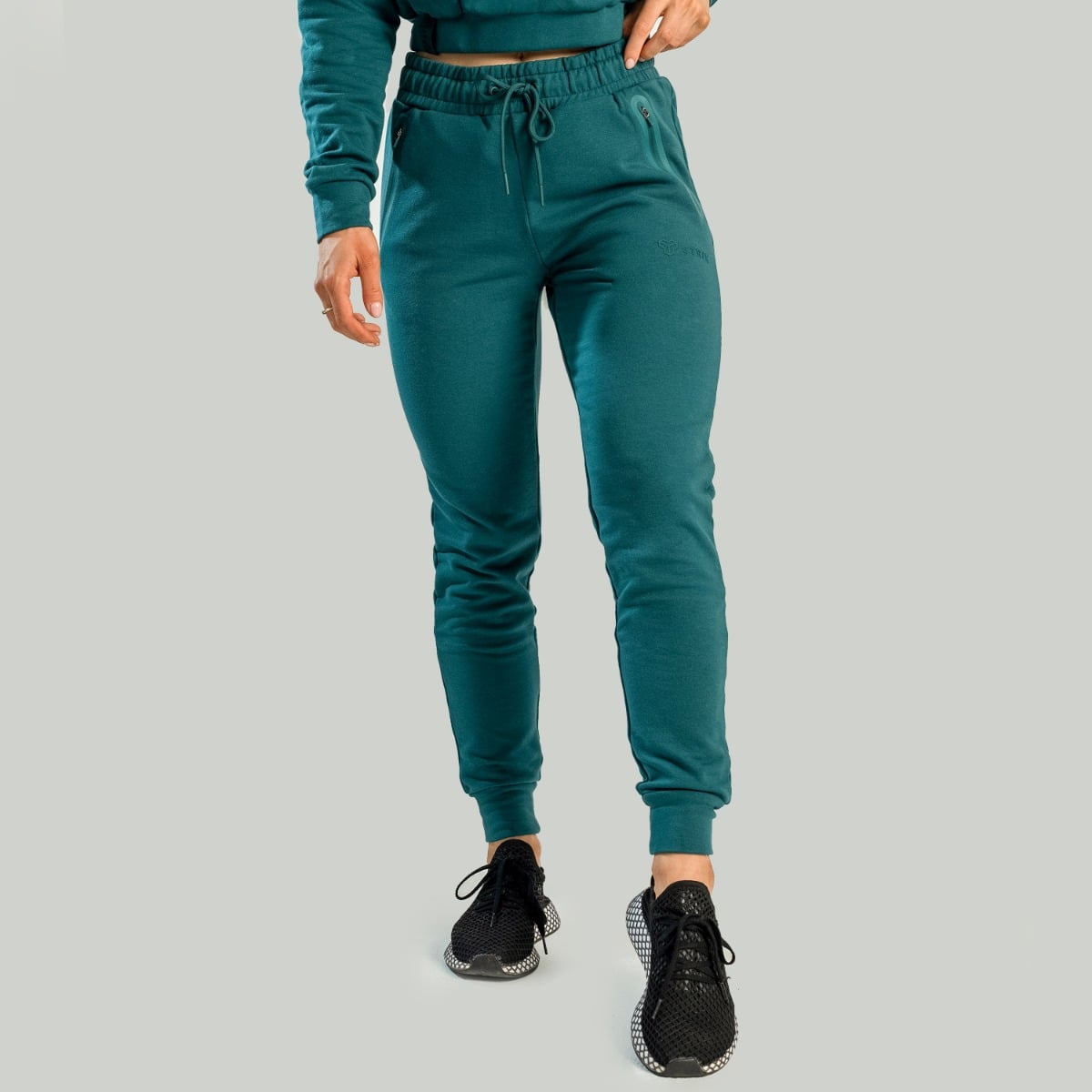 Women‘s Essential Joggers Deep Teal - STRIX