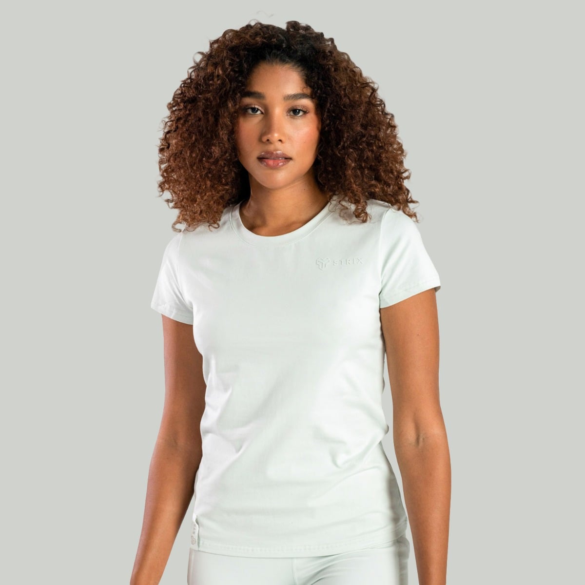 Women‘s Essential Tee Moon Grey - STRIX